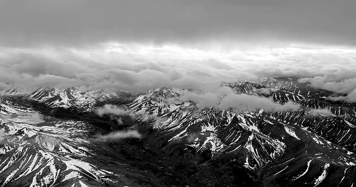 The Majesty of Mountains and the Mountains of the Thoughts – The Marginalian